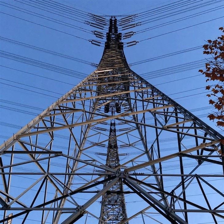 Heavy Duty Transmission Tower (2)